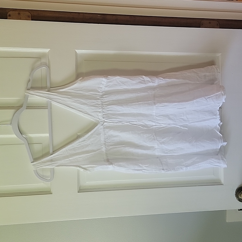 Capelli New York Swim Cover Size Medium